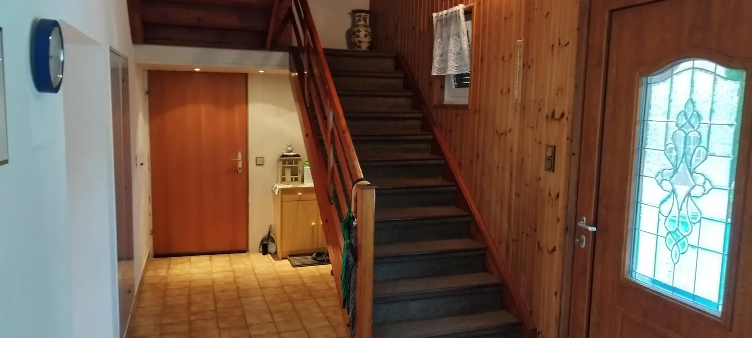 Gemütliches Zweifamilienhaus mit Potenzial in Klagenfurt