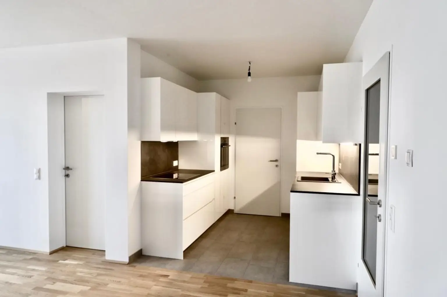 Traumhafte Balkonwohnung inkl. Tiefgaragenstellplatz in beliebter Lage
