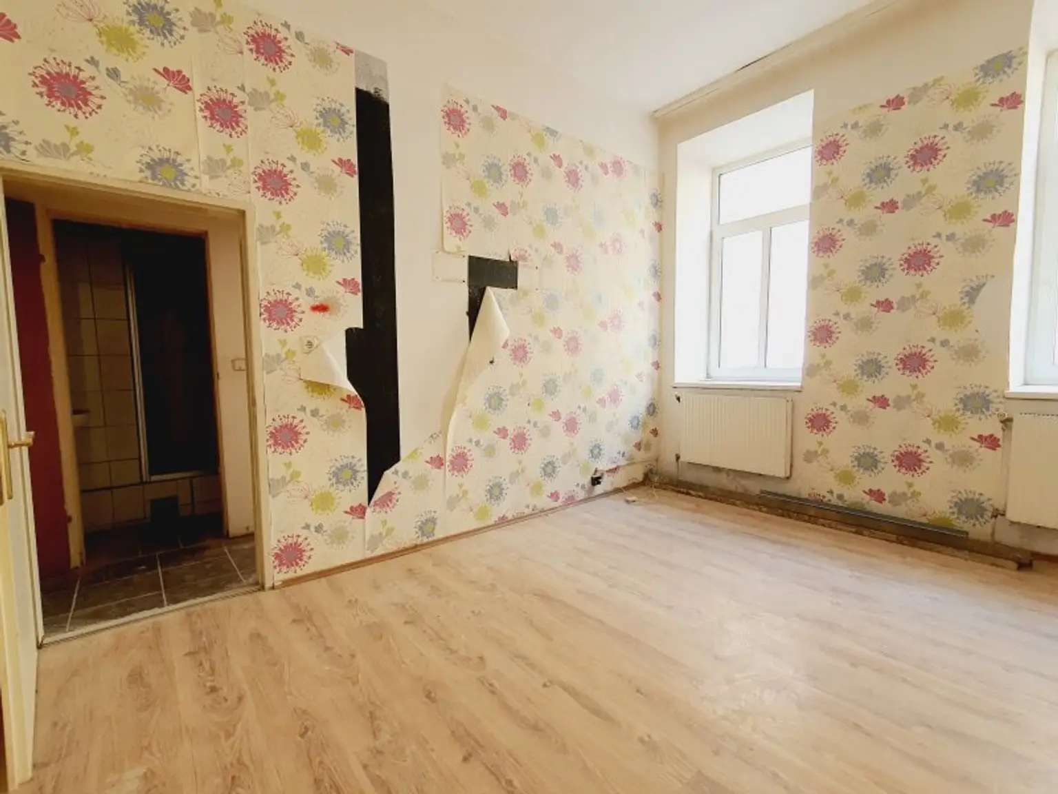 4-Zimmer - WG geeignet - Nähe U1/Messe/WU