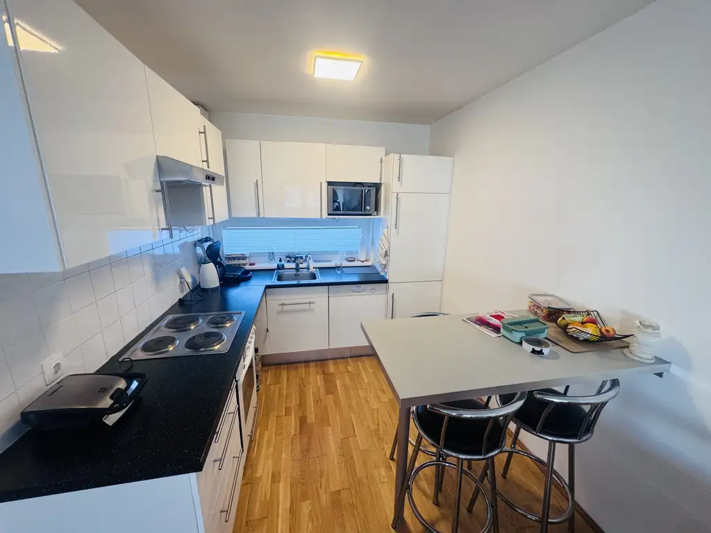 Moderne Wohnung mit Traum-Südbalkon im beliebten CITYGATE – U1 in wenigen Gehminuten