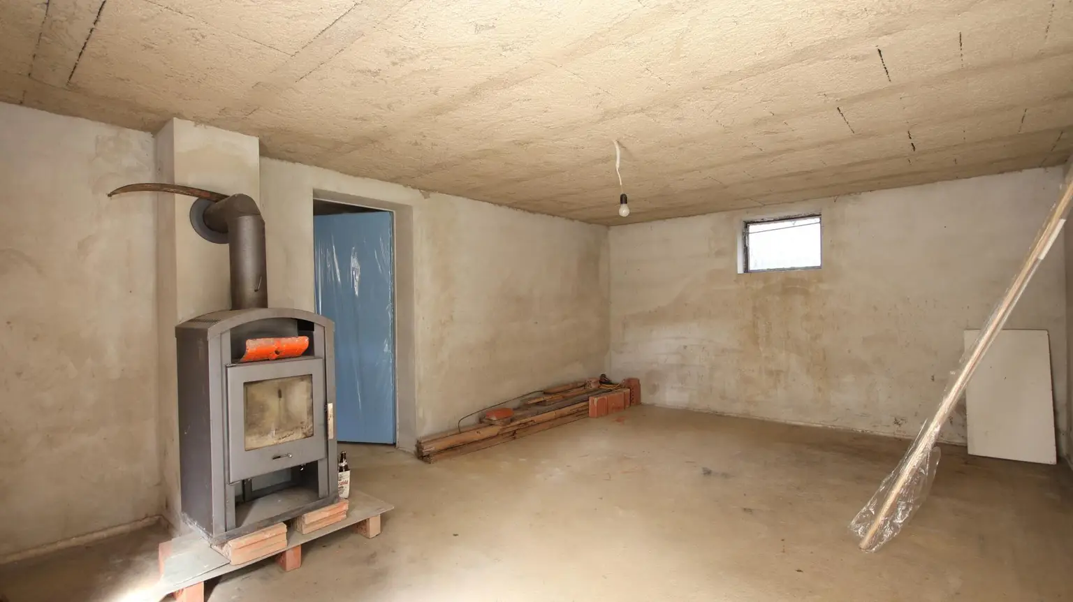 Ruhiges Grundstück mit Bestandshaus – Ihr Platz für neue Wohnideen