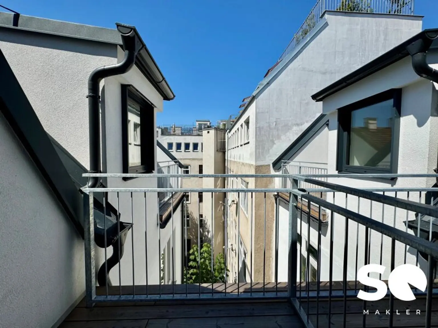 #SQ - ERSTBEZUG NÄHE SCHÖNBRUNN! STILVOLLE DACHGESCHOSSWOHNUNG MIT 2 TERRASSEN