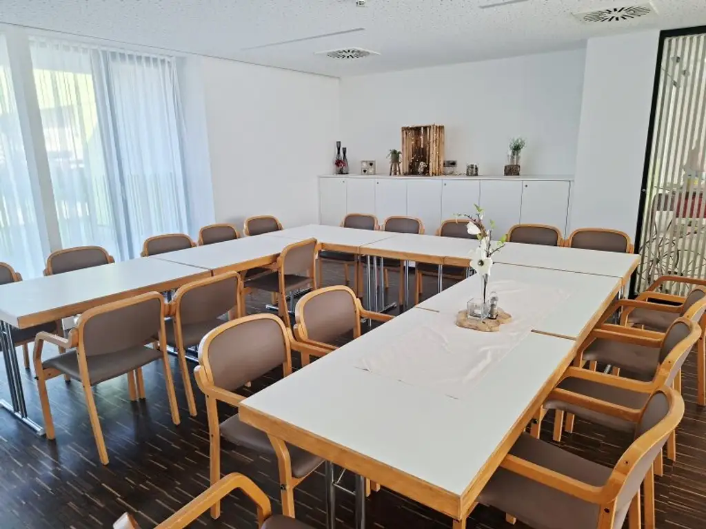 TOP Location mit umsatzstarkem Gastro-Konzept sucht Nachfolger!