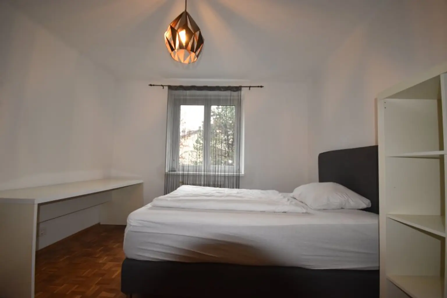 Ansicht - Geräumige 3 Zimmer WG-Wohnung mit kleinem Balkon im Innenhof Miete Andräviertel Salzburg