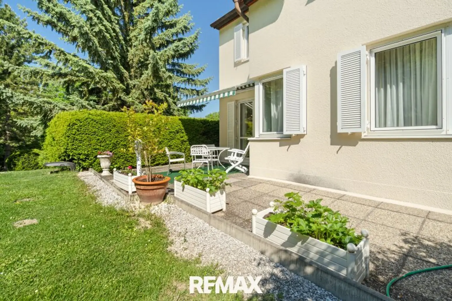 Reiheneckhaus in Bisamberg : 4 Zimmer, 1160m2 Garten.....Ihre Geldanlage!