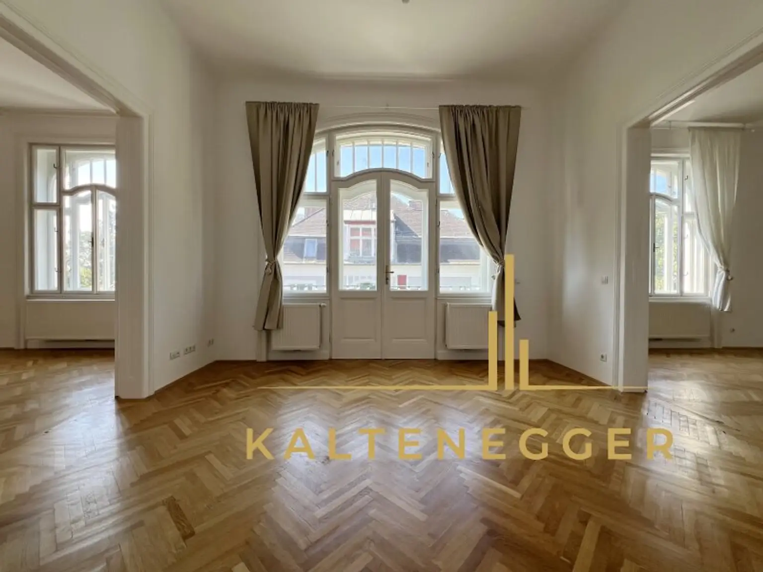 Weimarer Straße | 192,45 m² | 5 Zimmer | 3 Balkone | 2 Bäder | 10 Jahre befristete Vermietung