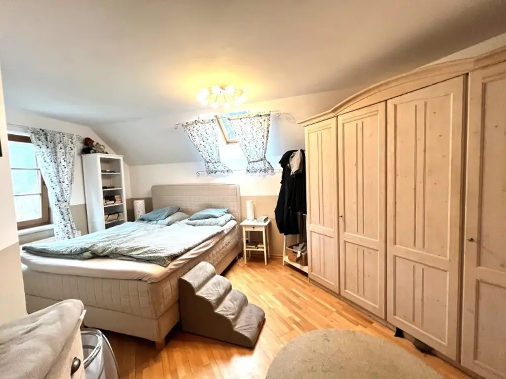 (!) Familienhit mit Charme - gut geschnittene Doppelhaushälfte mit Garten & Pool in Gaaden (!)