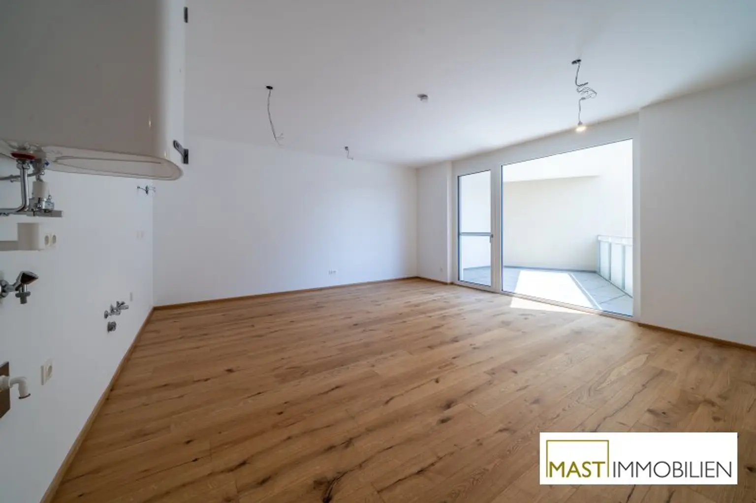 *Sommer 2025* Provisionsfreie 2-Zimmer Wohnung mit 12 qm Loggia!