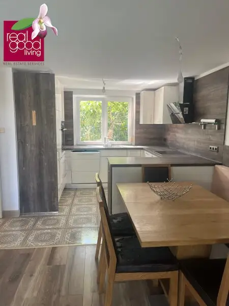 Teilmöbliertes Traumhaus in einer Kleingartensiedlung mit Pool, Garten und einem Wohnkeller