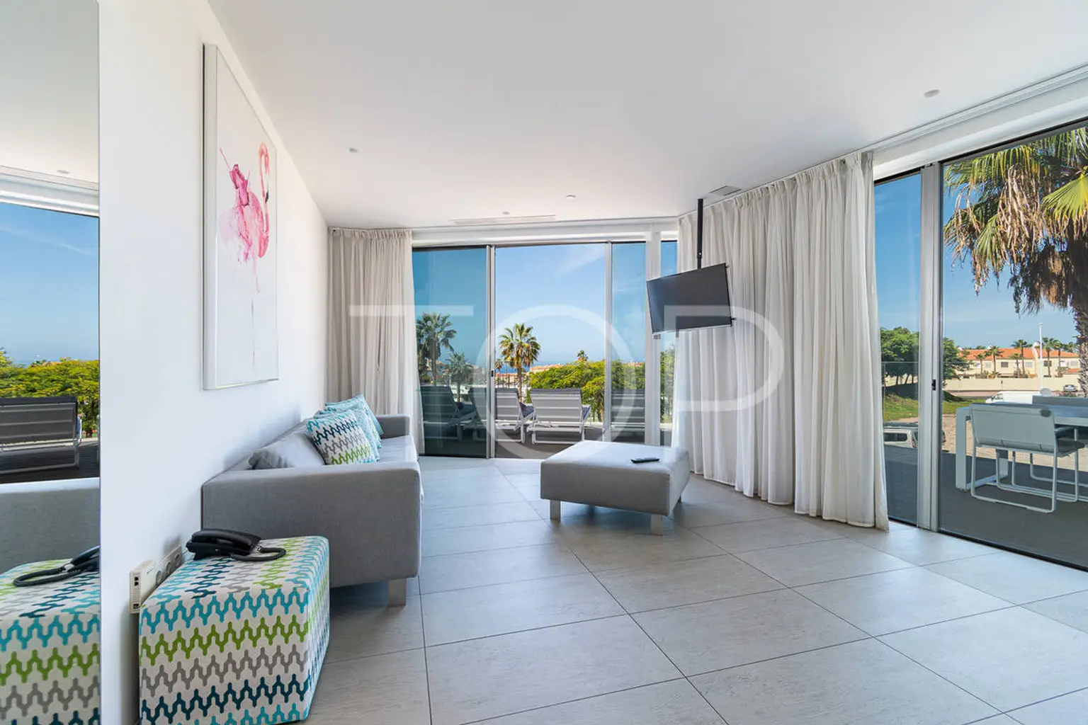 Apartamento con amplia terraza en venta