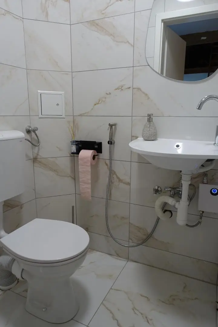 WC Nebengebäude