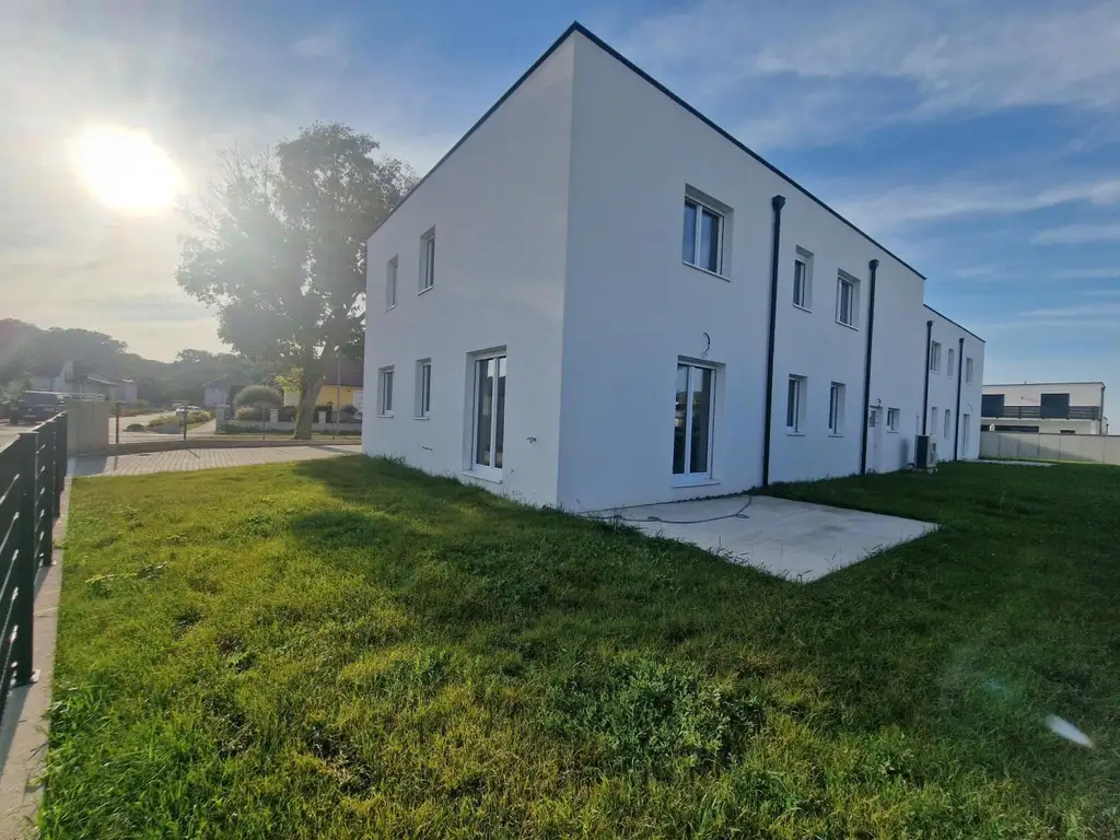 Doppelhaushälfte mit perfekter Raumaufteilung- BELAGSFERTIG