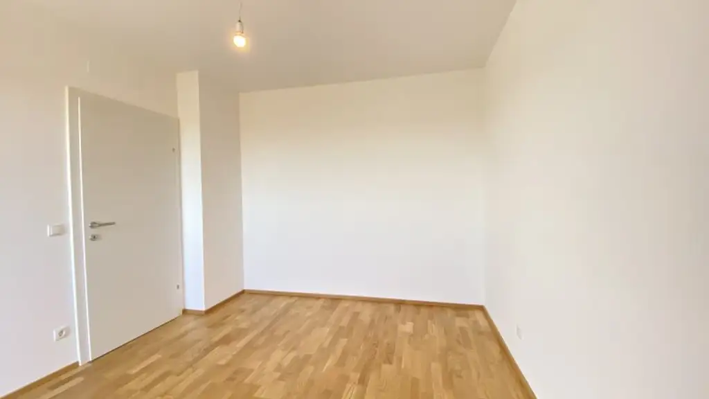 Neubau Erstbezug Moderne Zwei Zimmer Wohnung mit fabelhafter Aussicht