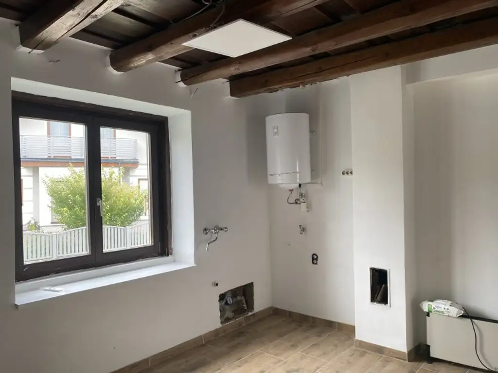 Neu renoviertes Miethaus