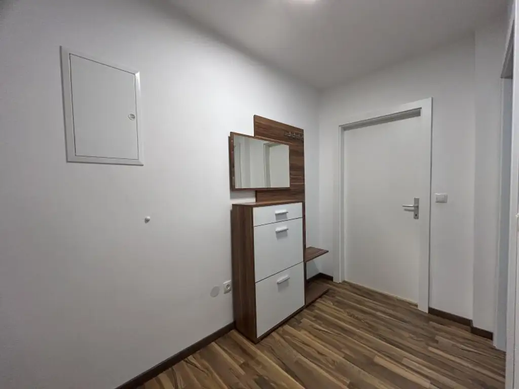 +Sanierte Mietwohnung mit Lift, nahe Oberpullendorf! Top 12+