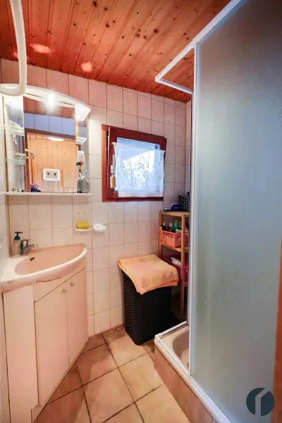 Bad mit Dusche