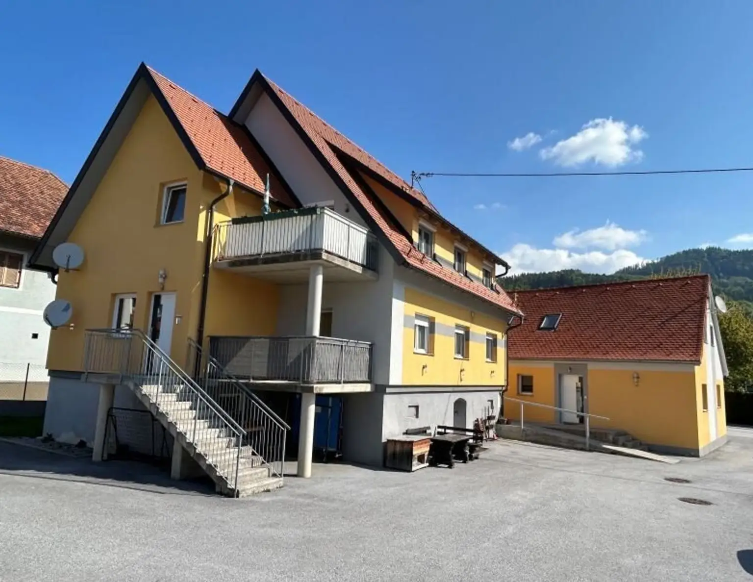 Kernsaniertes Zinshaus mit 6 Wohneinheiten in Anger bei Weiz - Oberfeistritz - KP € 550.000,-- netto