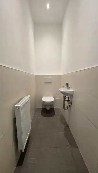 Super zentrale Innenstadtlage - ! ! ! 4.STOCK OHNE LIFT ! ! ! - Top-Zustand und ruhige Innenhofausrichtung