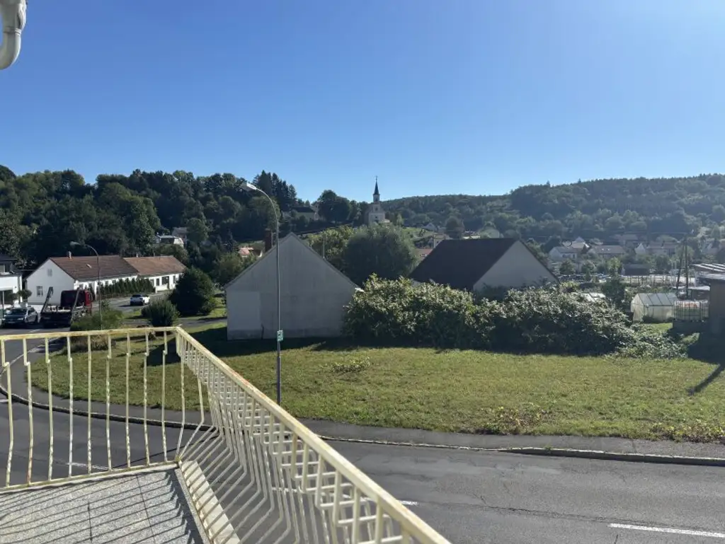 ** CHARMANTES ORIGINAL **  Olbendorf - gepflegter Vierkanthof in Ortslage mit ca. 1470 m2 Eigengrund !!