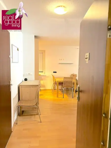 2‑Zimmer‑Wohnung mit Loggia beim Westbahnhof – ruhige Innenhoflage, voll möbliert