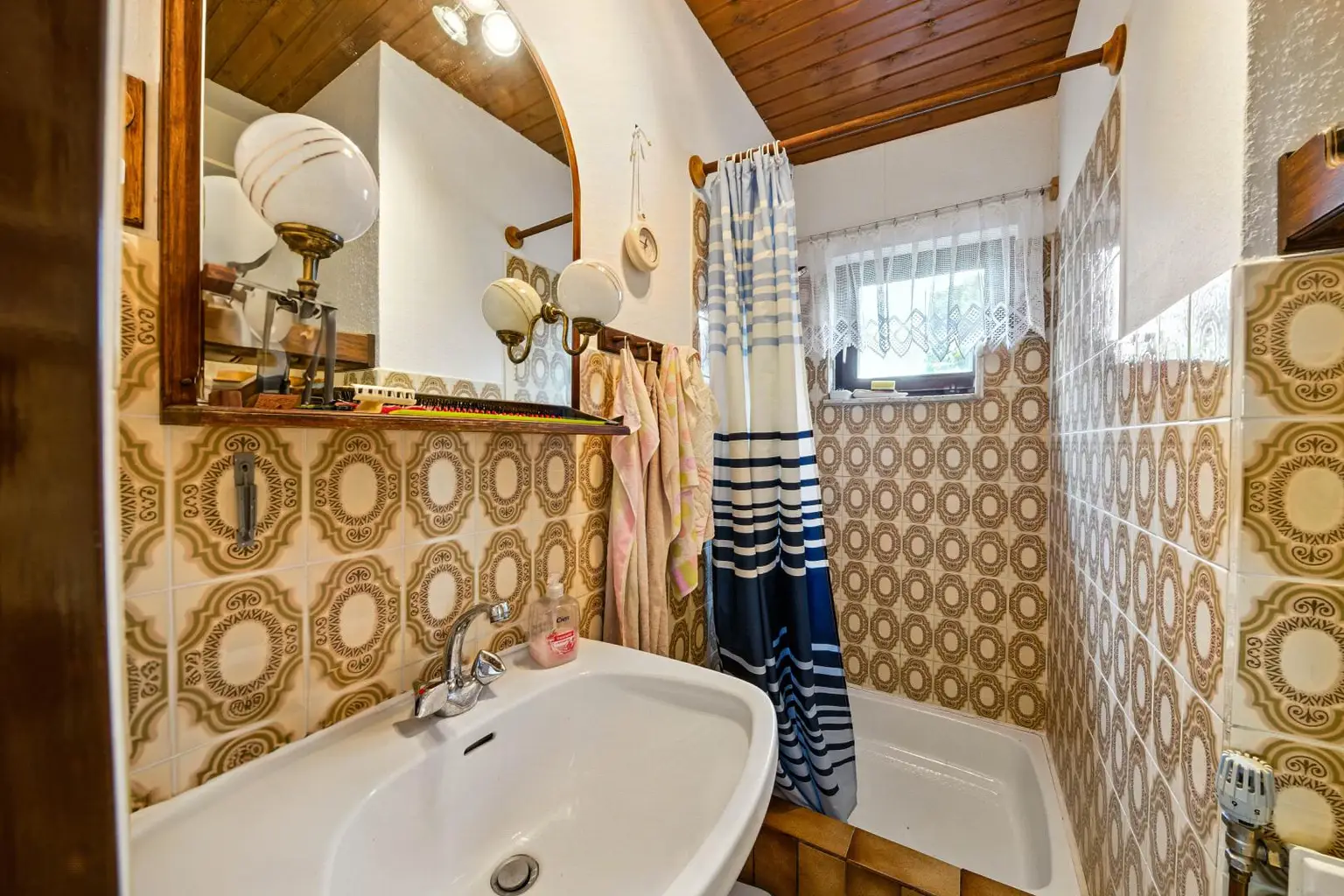 Idyllisches Haus am See mit eigenem Wasserzugang – ganzjährig bewohnbar und als Hauptwohnsitz nutzbar!