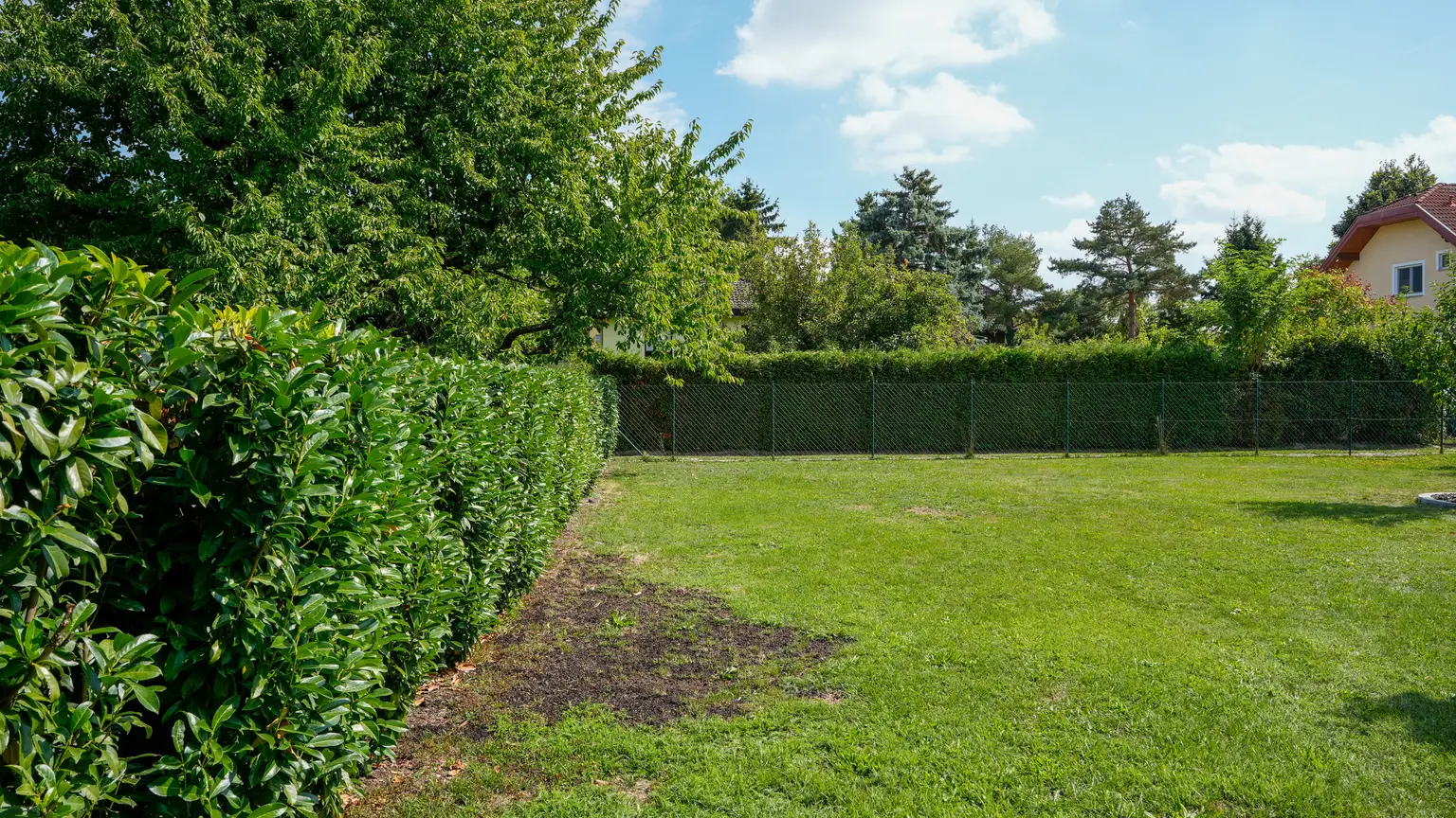 Doppelhaushälfte mit Gartenidylle in Groß-Enzersdorf – Top Zustand, sofort bezugsfertig!
