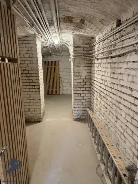 Charmante 1-Zimmer-Altbauwohnung mit separater Küche