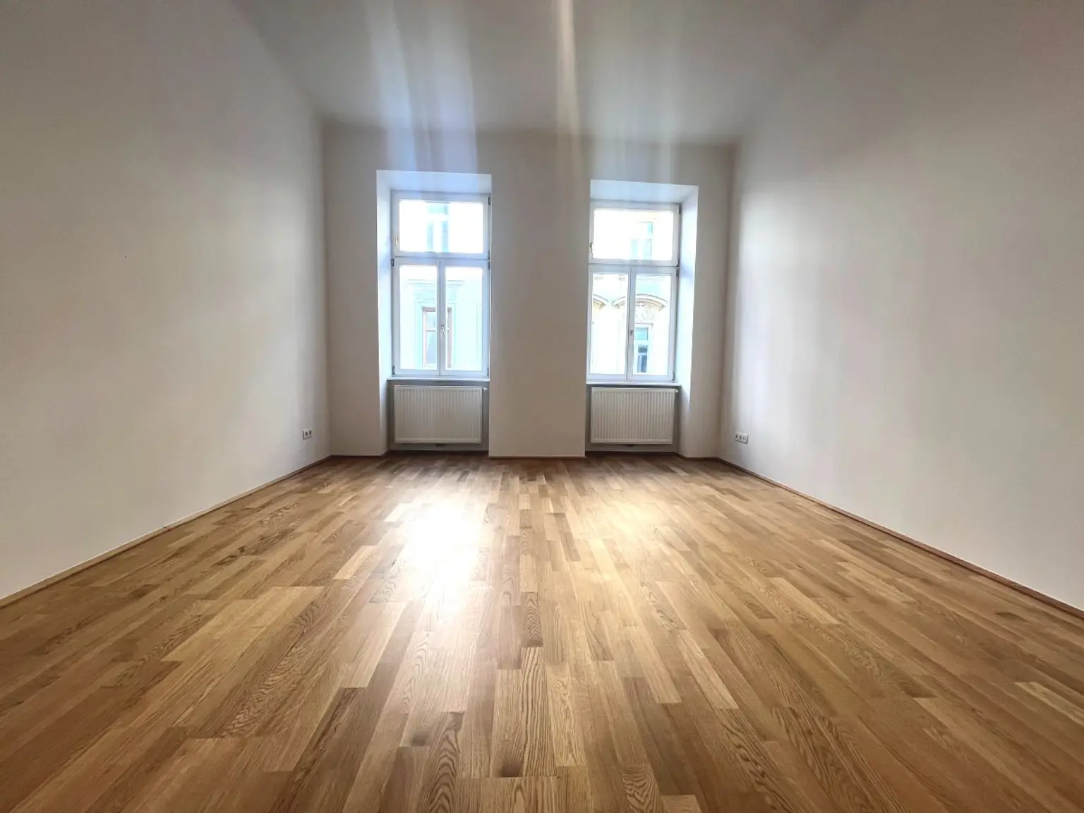 12 | ERSTBEZUG - TOLLE ZWEI Zimmer Wohnung | Prima Service Immobilien