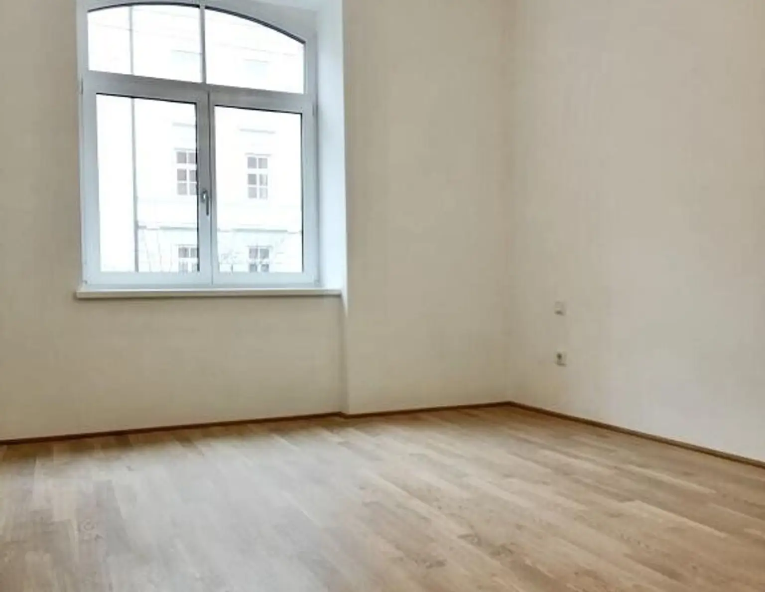 Helle | Moderne 2 Zimmerwohnung mit Balkon in Linz!
