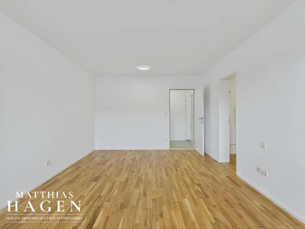 Neu renoviert - perfekte Infrastruktur - 2 Zimmer Wohnung