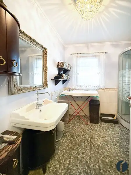 Familienfreundliches Wohnen am Wagram – Haus mit Platz, Garten & Pool