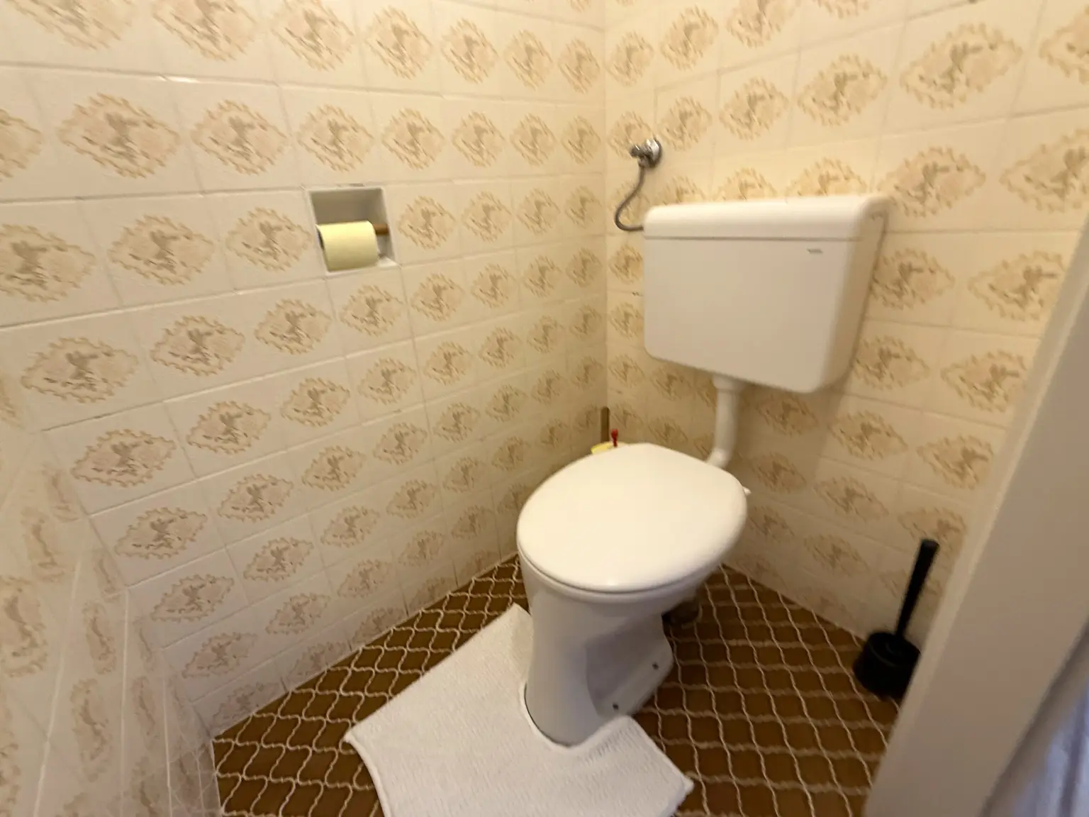 Separate Toilette