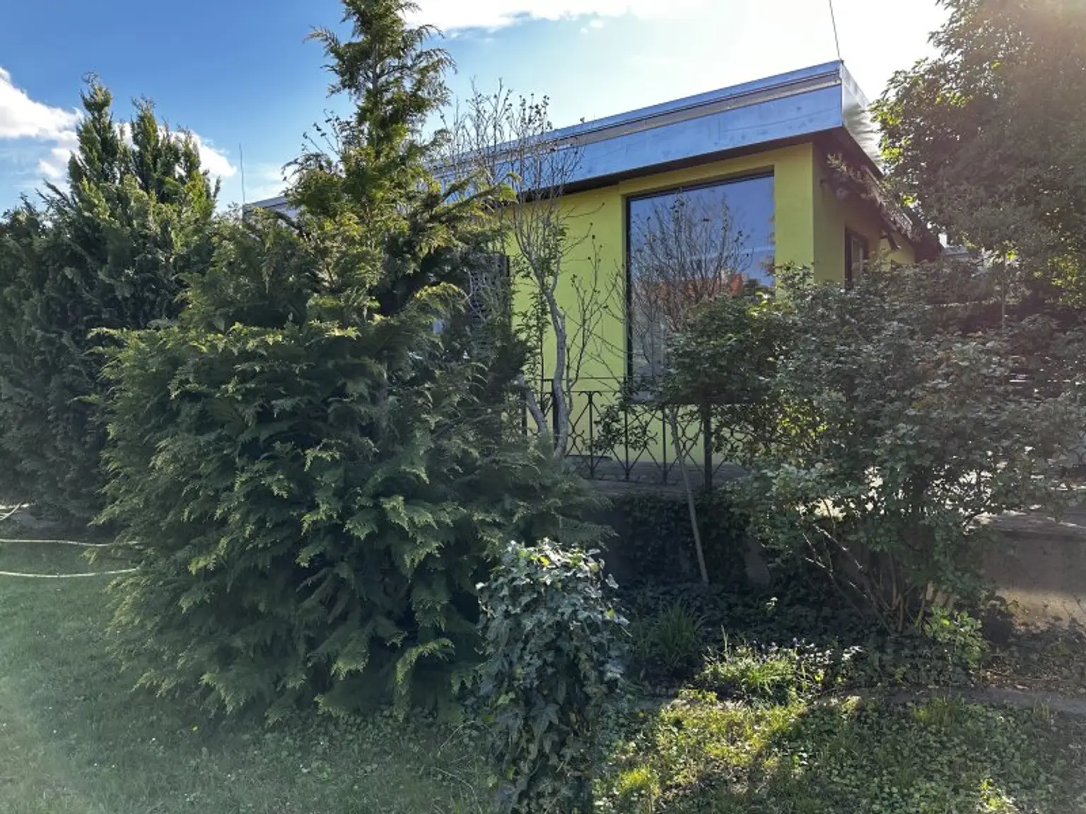 SOMMERHAUS mit großem Garten - Nähe AN DER UNTEREN ALTEN DONAU