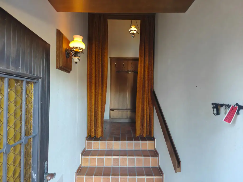 ca. 160m² NFL | Einfamilienhaus im Grünen | große Garage & Keller | Renovierungsbedarf