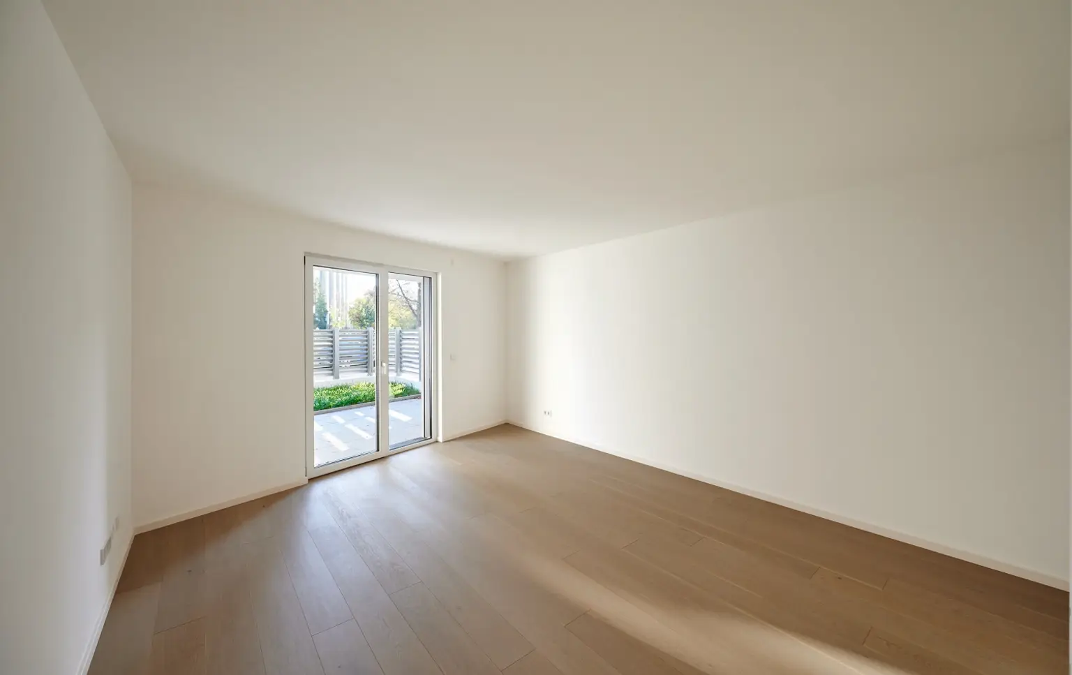 Traumhafte 2-Zimmer-Gartenwohnung in grüner Oase nahe der Donau!
ERSTBEZUG!