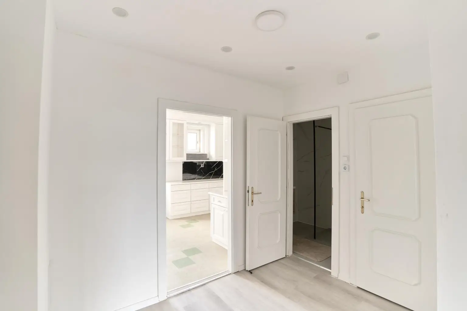 03. ETW 1110 Wien - Vorraum