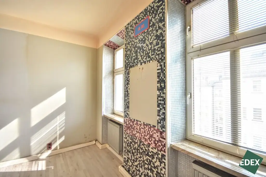 Altbauwohnung mit 56 m² zum Sanieren – ruhige Lage in Favoriten