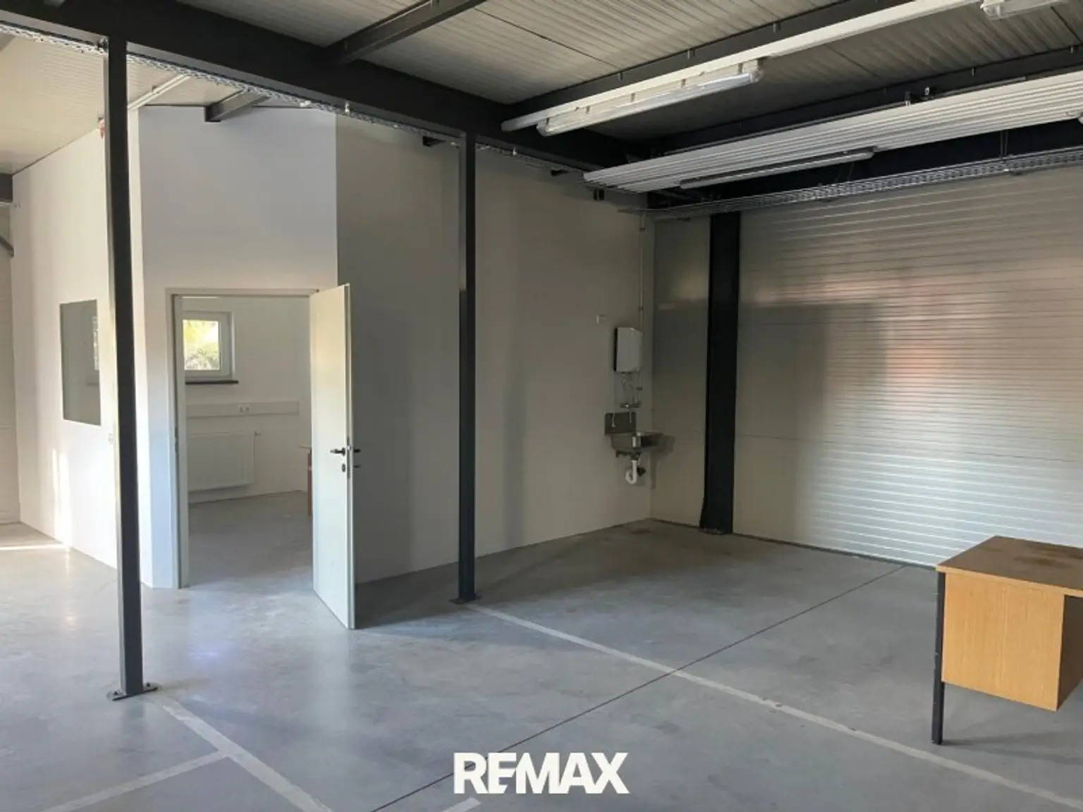 Büro in der Halle
