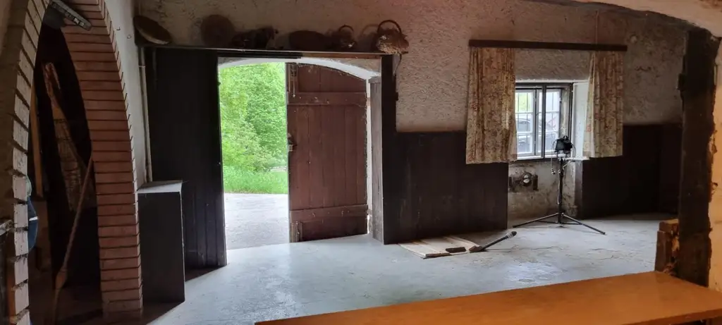 RARITÄT IN SENFTENBERG - GELEGENHEIT AUF EINEN WEINKELLER MIT SCHÖNEM KELLERGEBÄUDE, KELLERRÖHRE SOWIE GARTENHAUS AUF HERRLICHEM TEILWEISE ALS BAULAND GEWIDMETEN GRUNDSTÜCK