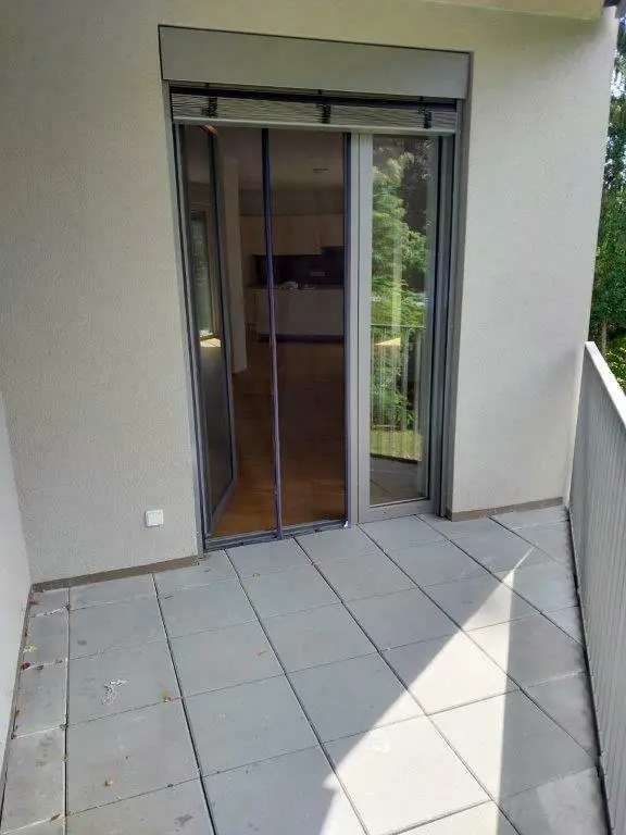 großzügige 5-Zimmer-Neubauwohnung mit zwei kleinen Terrassen und Tiefgarage im Villenvierteln zwischen UNI und LKH - Nähe Hilmteich