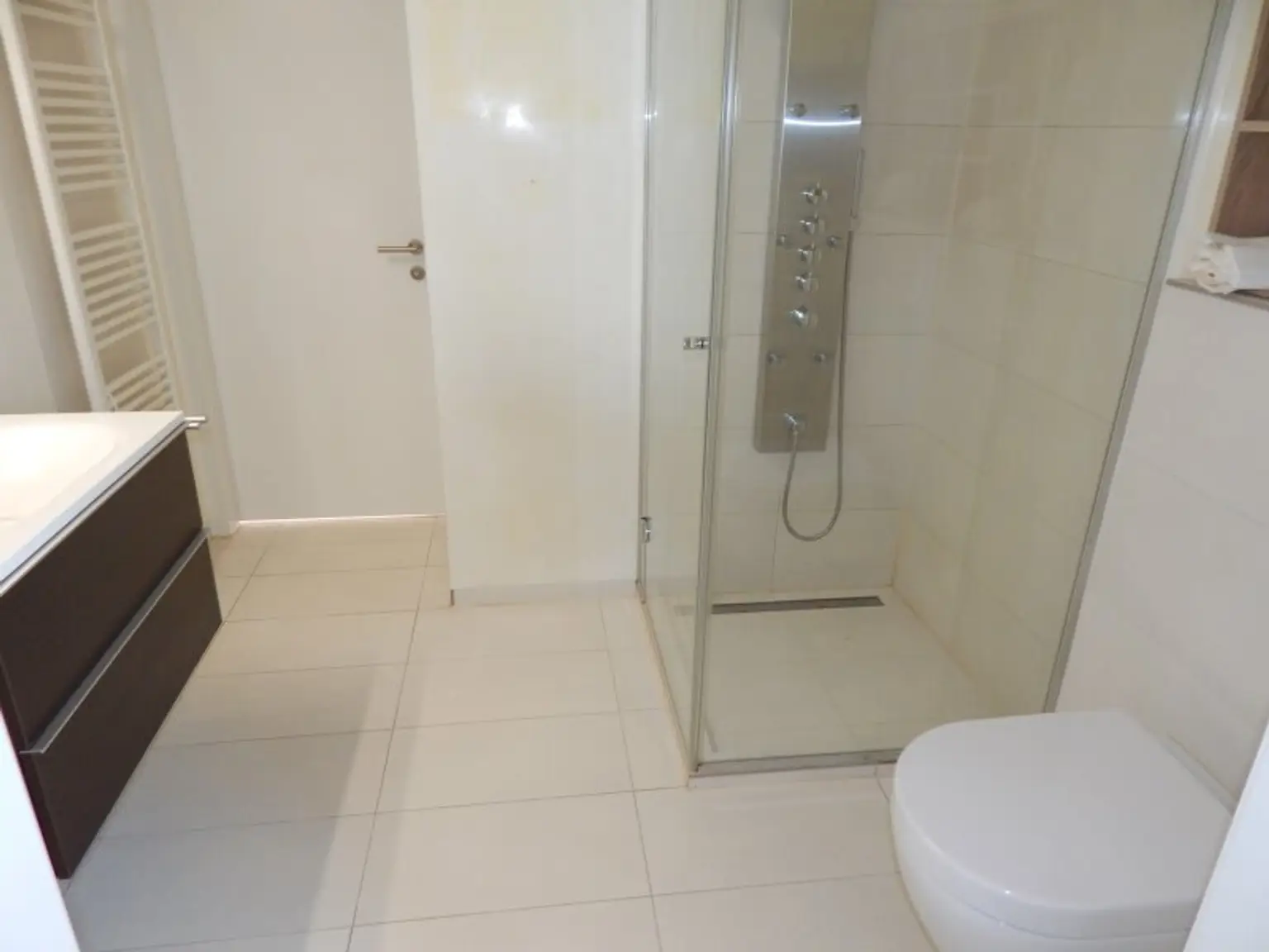 Wohntraum helle und ruhige Dachterrassenwohnung mit Fernsicht