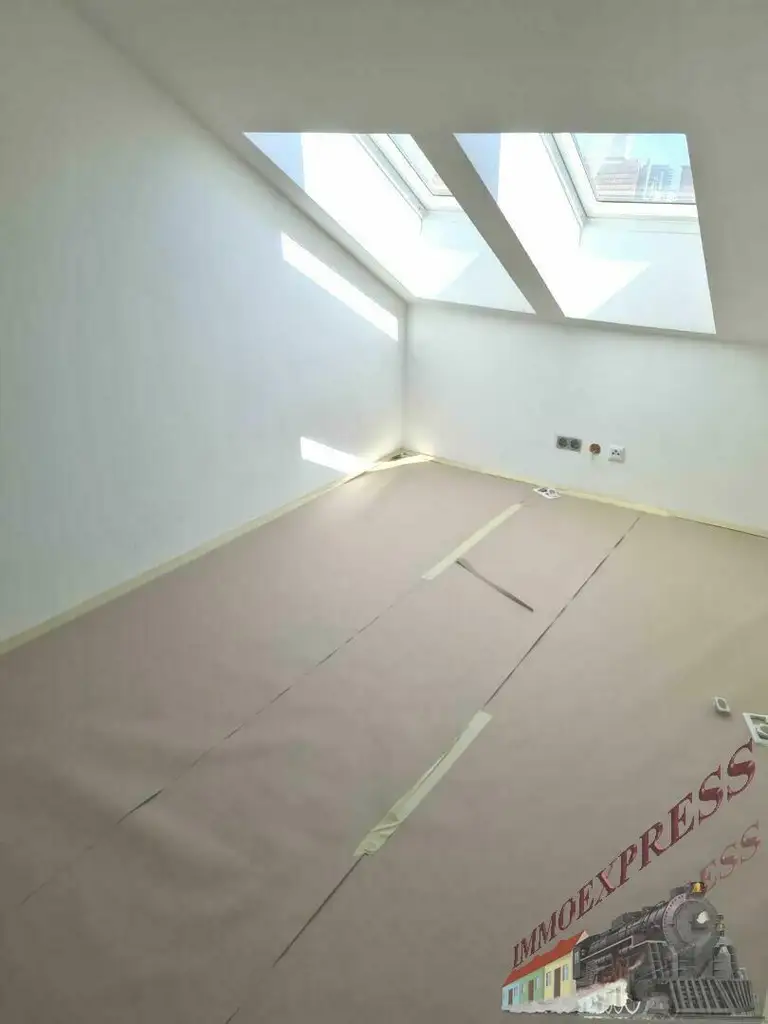 Unbefristete 3-Zimmer Dachgeschoßwohnung mit 20 m² Terrasse , inkl. HK und WW