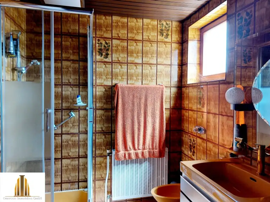 Einfamilienhaus mit ehemaligem Lokal, Stadel und Garten in Weitersfeld im Bezirk Horn!