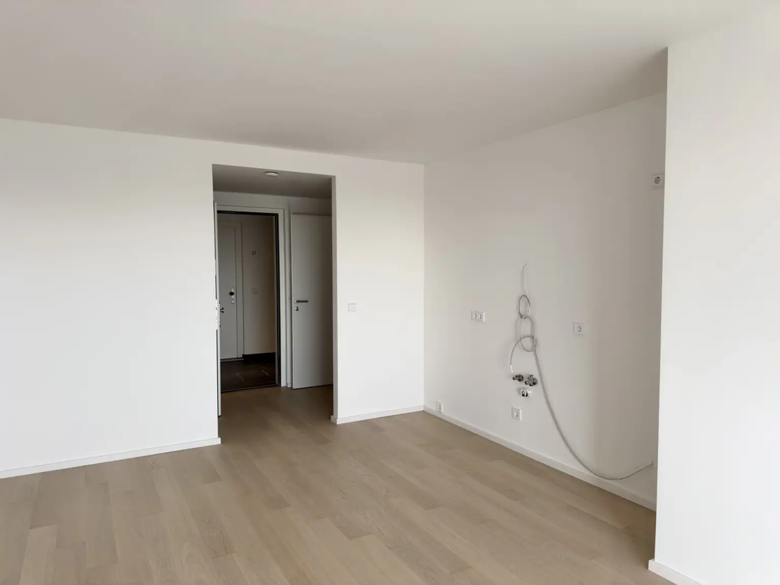 Provisionsfrei und neu: 4. Stock mit Weitblick - Luxuriös Wohnen im exklusiven Prachtgarten