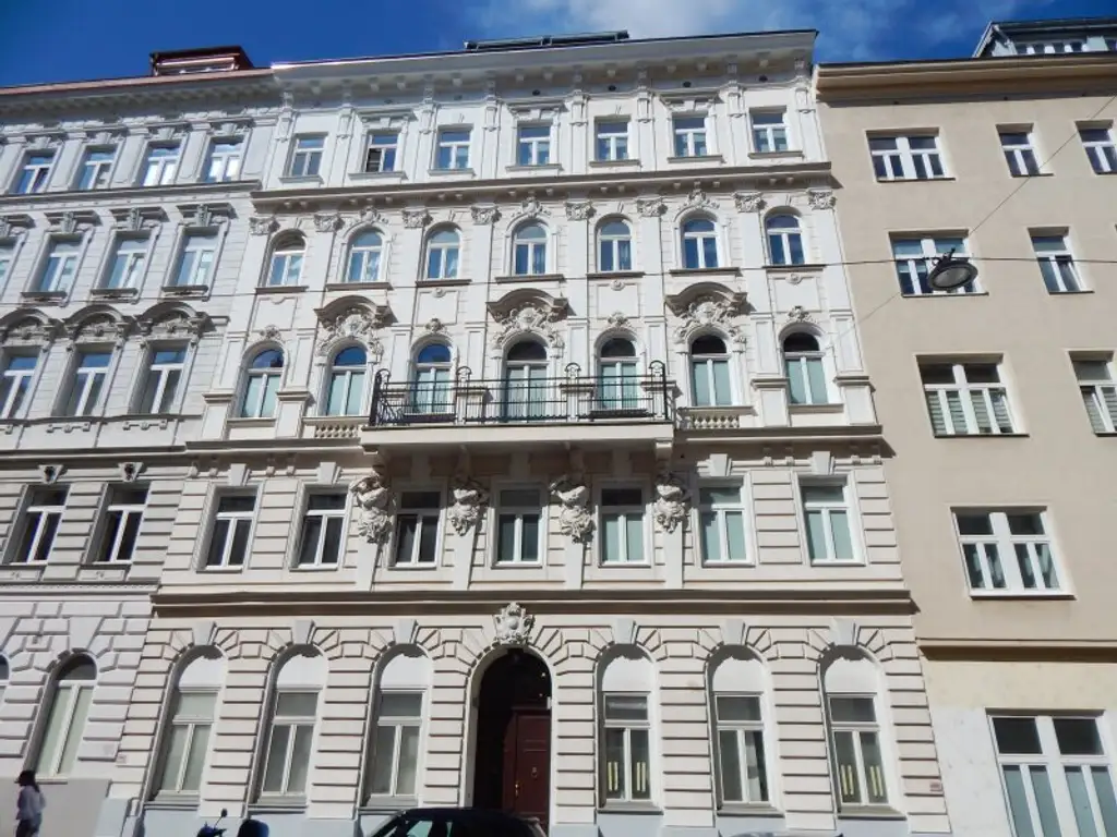 Wohntraum helle und ruhige Dachterrassenwohnung mit Fernsicht