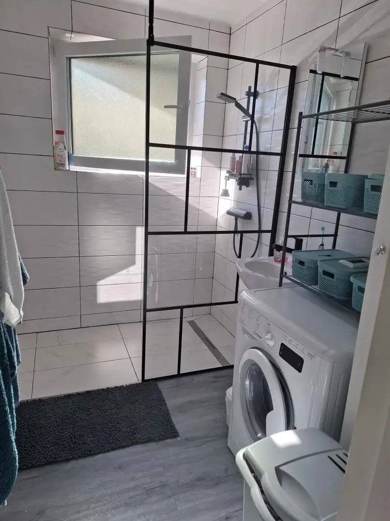 Renoviertes Zweifamilienhaus mit viel Grund in ruhiger Lage in Langenwang im Mürztal zu kaufen !