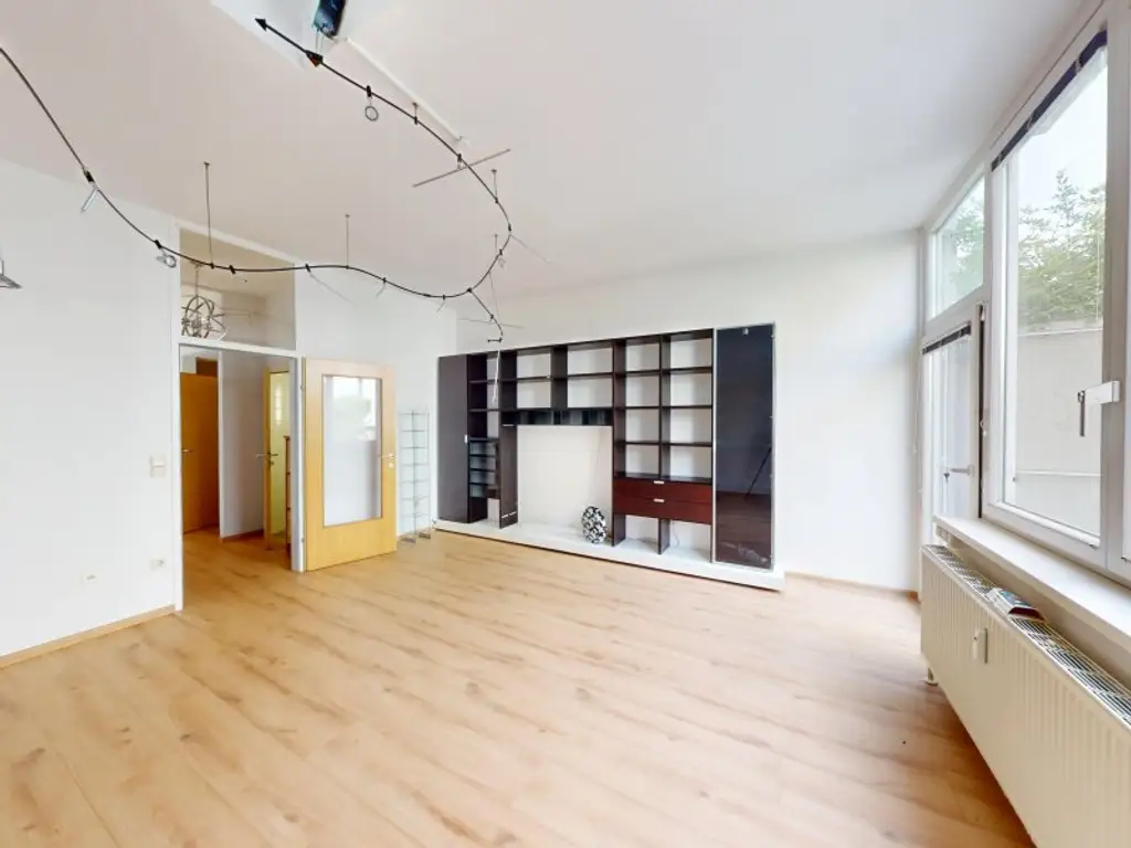 Sonnenterrasse, Garten und 5 Zimmer: Leben im Architektenhaus! 163m² Nutzfläche!