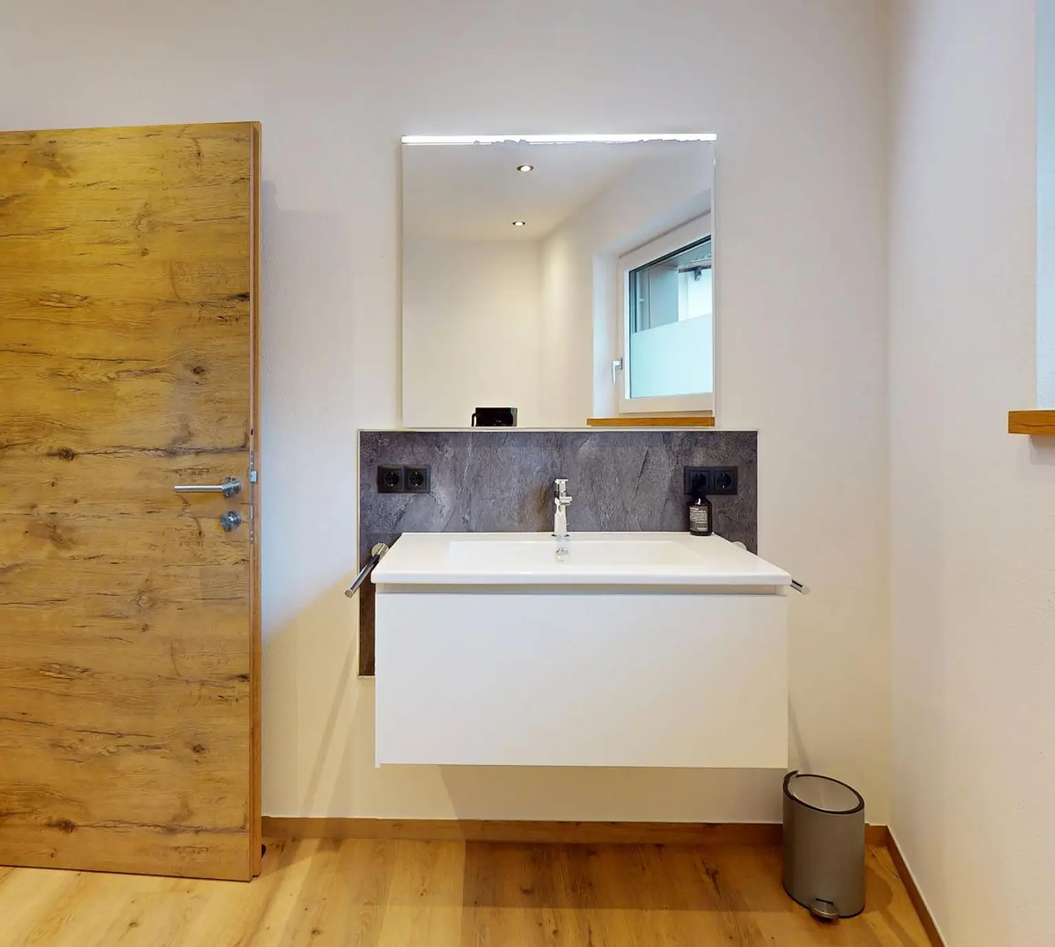 Wohnung - Badezimmer