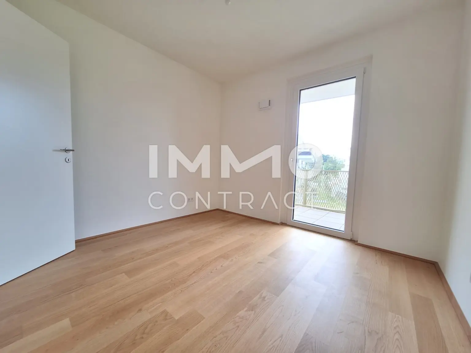 Erstbezug; 3 Zimmer mit großzügigem Balkon