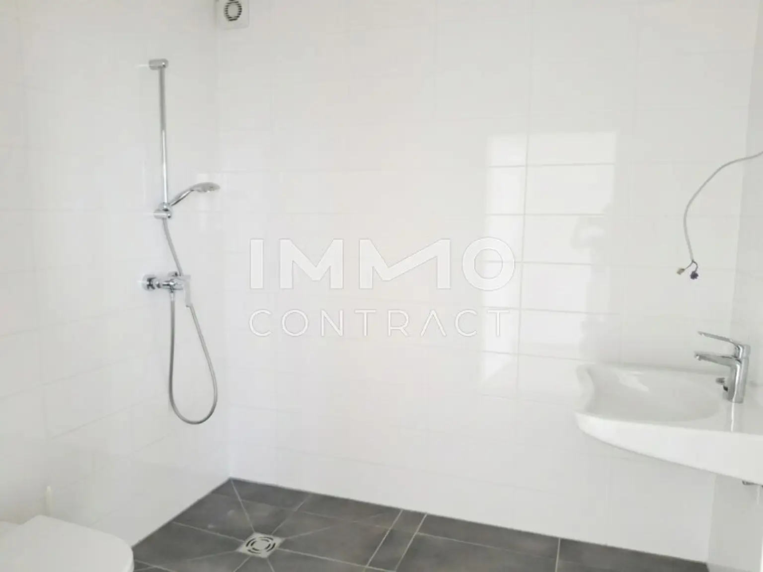 Dusche und WC